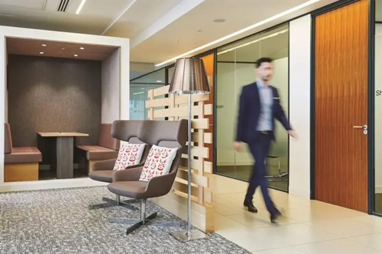 ถึงเวลาแล้วที่คนต่างเจเนอเรชั่น...ต้องใช้พื้นที่ทำงานร่วมกัน