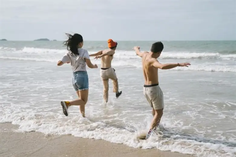 แฟน ๆ เตรียมนับถอยหลัง 2 หนุ่มวง “mints” ปล่อยเพลงใหม่ “พร้อม” 20 กันยายนนี้