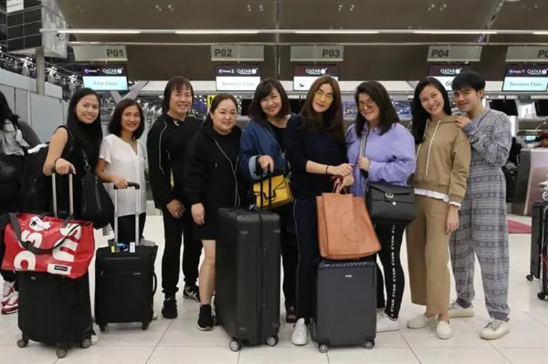 “คิมเบอร์ลี่” เรียกน้ำย่อยด้วย Airport Looks ชิลล์ๆ ก่อนเกาะขอบรันเวย์ “มิลาน แฟชั่น วีค 2018”