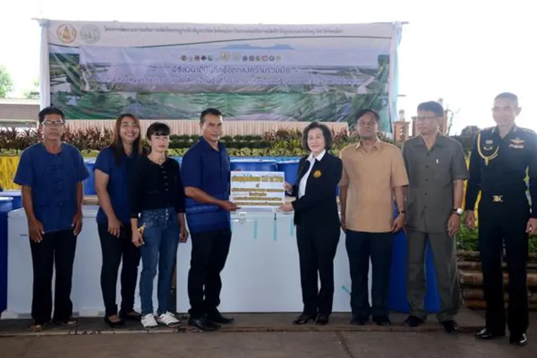 ดร.วราภรณ์ พรหมพจน์ ผู้ตรวจราชการกระทรวงเ...