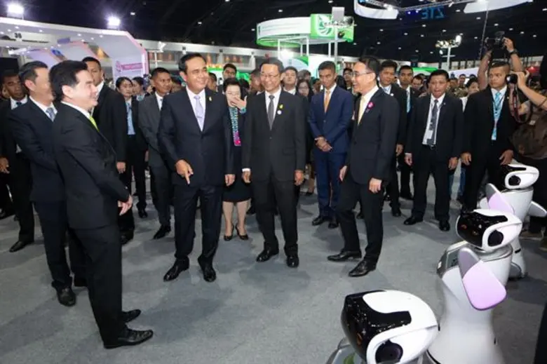 พิธีเปิดงาน Digital Thailand Big Bang 2018 "มหกรรมนวัตกรรมดิจิทัลเทคโนโลยีที่ใหญ่สุดแห่งภูมิภาคเอเซียตะวันออกเฉียงใต้ “ดิจิทัล ไทยแลนด์ บิ๊กแบง 2018”