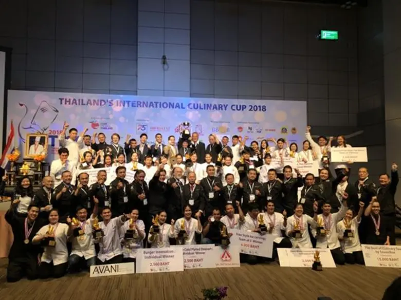 นักศึกษา มทร.ธัญบุรี คว้ารางวัล 'เหรียญทอ...