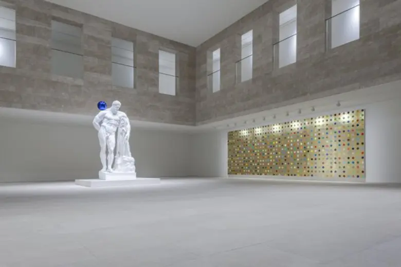 จัดแสดงผลงานถาวรของศิลปินระดับโลกอย่าง Je...