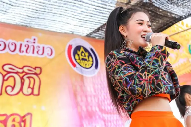 “OTOP นวัตวิถี บ้านจาน” ที่สุดจริง