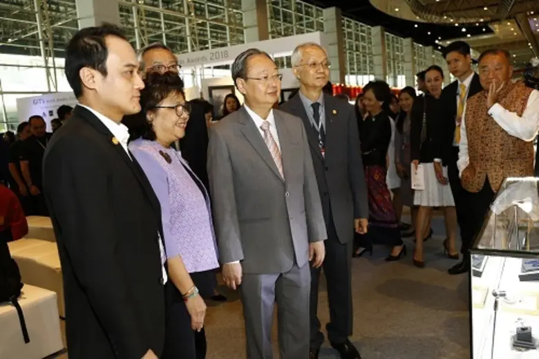 GIT ดันโครงการพัฒนาศักยภาพสินค้าอัญมณี และเครื่องประดับภูมิภาคเต็มกำลัง