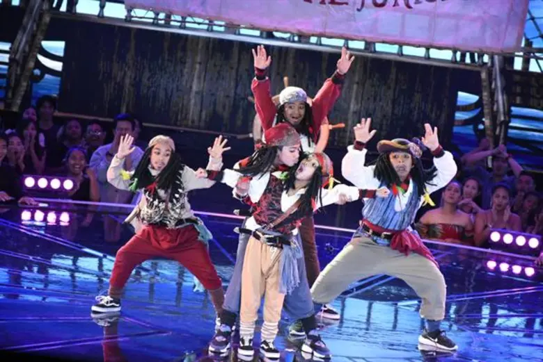 ทีวีไกด์: รายการ “World of Dance” รอบThe Divisional Final  หาที่สุดของแต่ละประเภท “ทีม-เด็ก-ผู้ใหญ่”