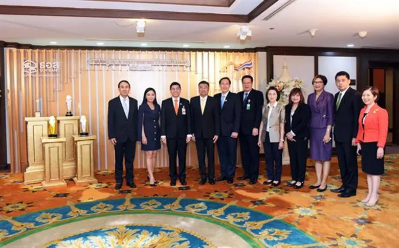 ศาสตราจารย์ ดร.นฤมล ภิญโญสินวัฒน์ ผู้ช่วย...