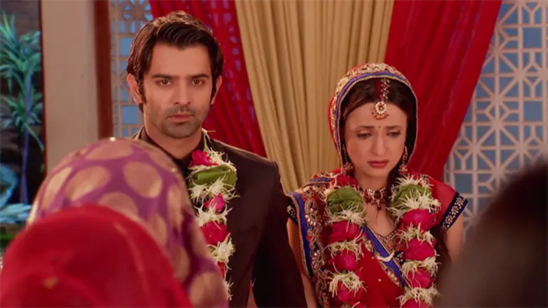 ทีวีไกด์: ซีรี่ส์ “แผนรักลวงใจ” ตอนที่ 64 - 68  ออกอากาศวันที่ 24 - 28 กันยายน 2561