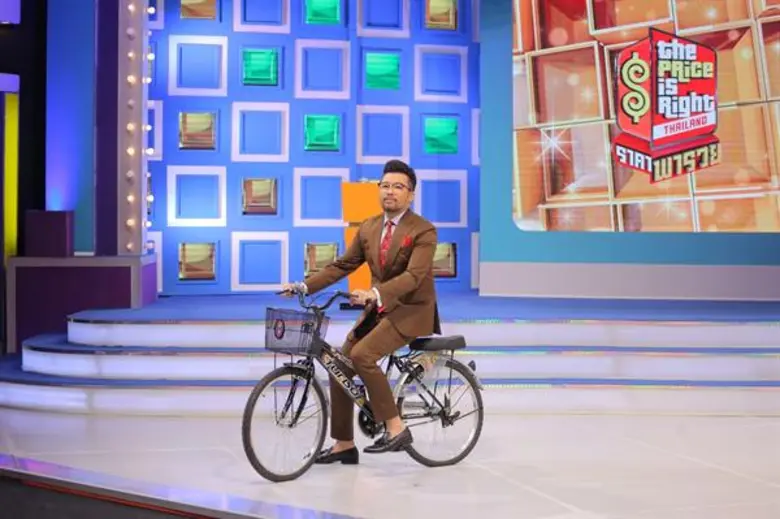 สาวสวยตัวเต็ง สุดฟีเวอร์! ส่งความเฮง คว้าสองล้อพารวยกลับบ้านอย่างฟิน