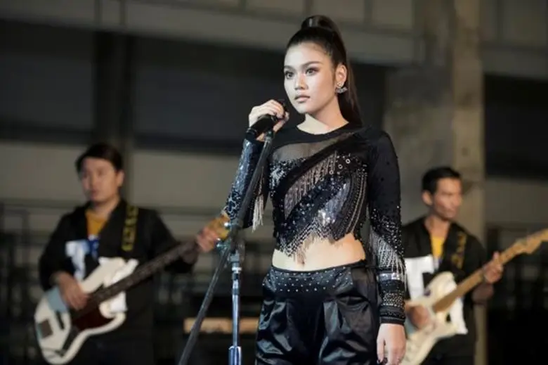 ธัญญ่า อาร์สยาม เผย กลั่นเพลง หมาหวงก้าง  ออกมาจากหัวใจที่เจ็บปวด!