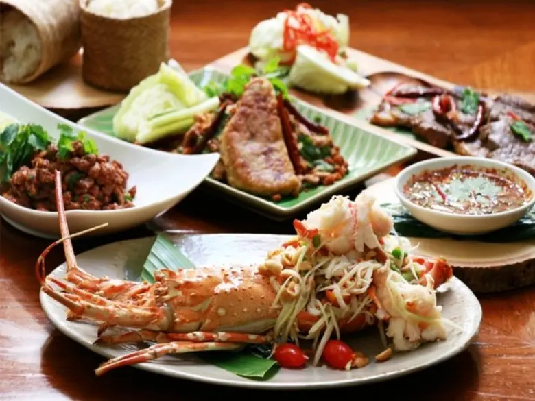 เปิดประสบการณ์ในการรับประทานอาหารทะเลในรู...