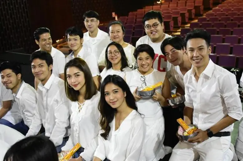 “ช่องวัน31” ร่วมกับ “ซีเนริโอ” จัดพิธีไหว้ครู ทัพดาราร่วมงานพร้อมหน้า เสริมสิริมงคล