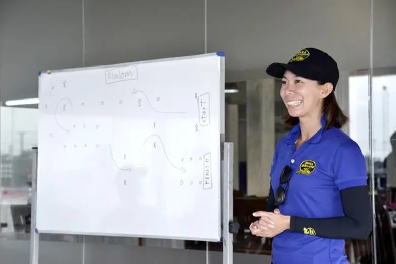 โครงการ “ขับเป็น...ขับปลอดภัย กับ สื่อสากล” อบรมเพิ่มทักษะแก้ไขสถานการณ์ฉุกเฉินให้ นิสิต นักศึกษามหาวิทยาลัยมหิดล