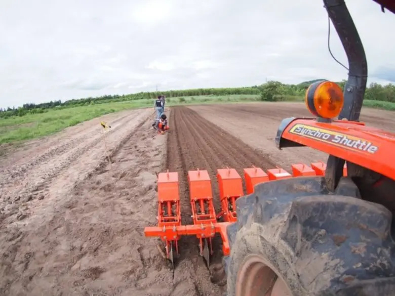 การจัดการเกษตรกรรมครบวงจร ด้วยนวัตกรรมใหม...