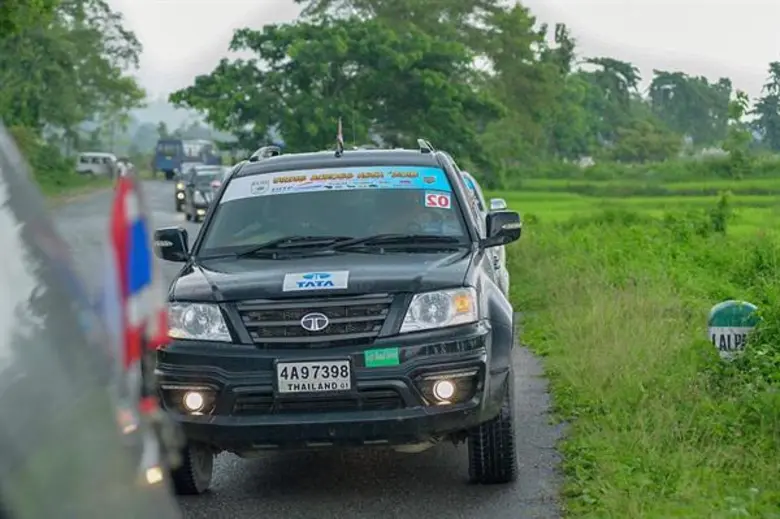 ทาทา มอเตอร์ส ส่งกระบะทาทา เป็นทูตพาณิชย์เปิดเส้นทางส่งเสริมการค้า ไทย-อินเดีย ในคาราวาน “Drive Across Asia 2018”
