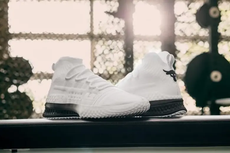 WELCOME TO THE HUSTLE คอลเลคชั่นอุปกรณ์กีฬาที่เหมาะสำหรับคนที่ทุ่มเทที่สุด