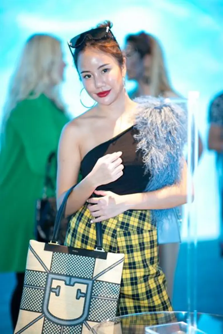 “นท พนายางกูร” ฮิปสเตอร์ไทย ไม่พลาดอัพเดทแฟชั่นสุดเปรี้ยว จากคอลเลกชั่นสปริง/ซัมเมอร์ 2019 แบรนด์ “ฟูร์ล่า” (Furla)