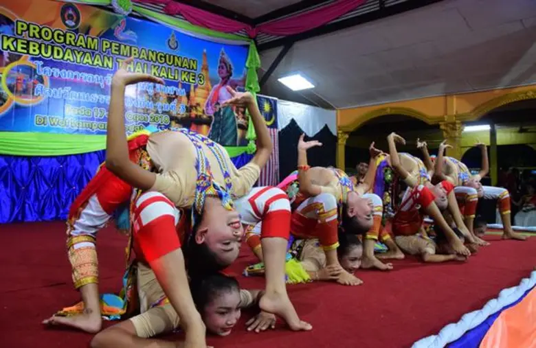 สำนักศิลปะฯ มรภ.สงขลา คว้ารางวัล 'วัฒนคุณาธร’ ก.วัฒนธรรม มอบโล่เชิดชูเกียรติผู้มีผลงานโดดเด่น