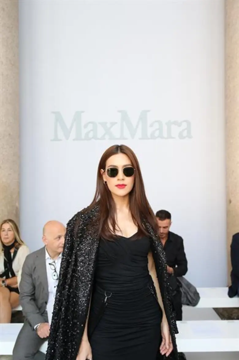 สมศักดิ์ศรีดีกรีนางเอกแถวหน้าของไทย คิมเบ...