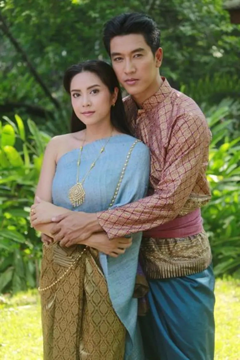 “พอร์ช-นาว” จับคู่หวาน พร้อมปลุกกระแสรักชาติ ใน “สายโลหิต” 2018