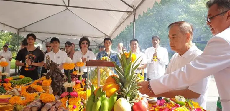 "ไฟว์สตาร์ โปรดักชั่น" ได้ฤกษ์บวงสรวงภาพย...