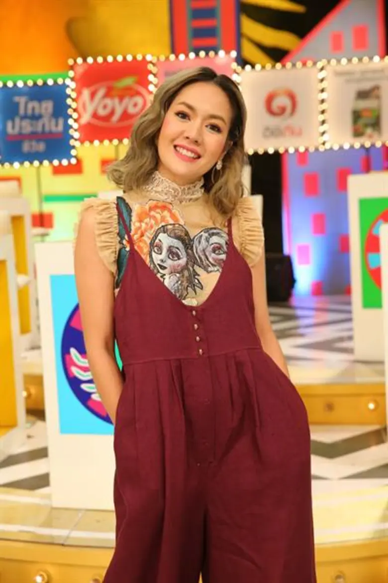 ทีวีไกด์: รายการ “ศึก 12 ราศี” กำลังสร้างครอบครัว “นิว-นภัสสร” ขอลุ้นเป็นราศี ที่จะถูกหวย รวยโชค