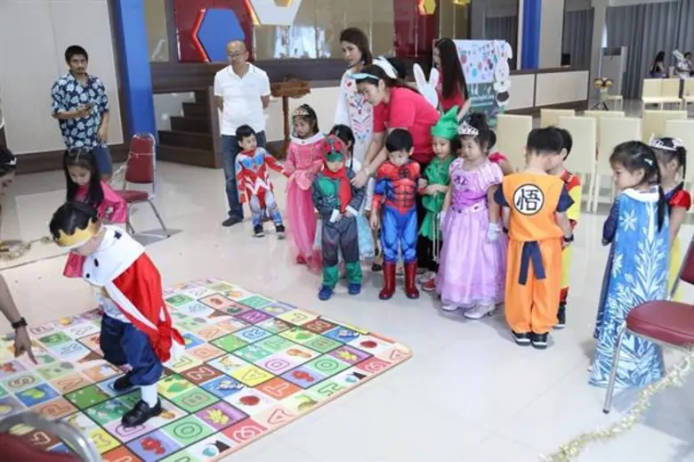 'สาธิตกรุงเทพธนบุรี’ จัดค่ายภาษาอังกฤษ ปลูกฝังให้มีความสามารถในการสื่อสารภาษา