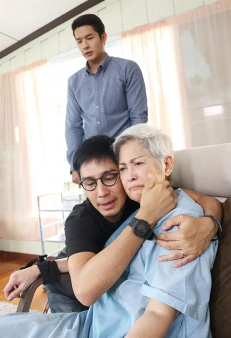 ผู้กำกับ มือใหม่ “กัปตัน ภูธเนศ” สุดซึ้ง ร่วมงานละครช่อง 3ใน “ริมฝั่งน้ำ” คนดูชอบนักแสดงอาวุโสรวมตัว