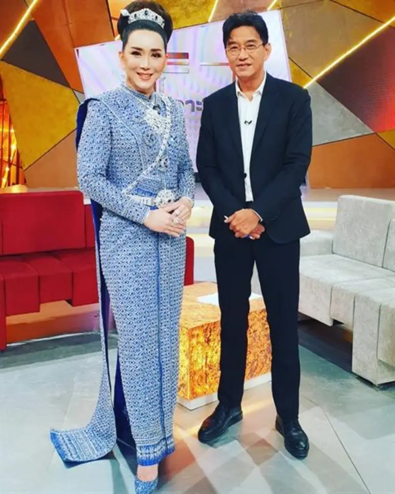 ทีวีไกด์: รายการ "เจาะใจ" "แอน จักรพงษ์" ปาดน้ำตา เล่าความลับ โดนครู่ข่มขืนจนสลบเลือดทะลัก สุดแค้นตั้งมูลนิธิ 100 ล้าน ช่วยเหลือเหยื่อ