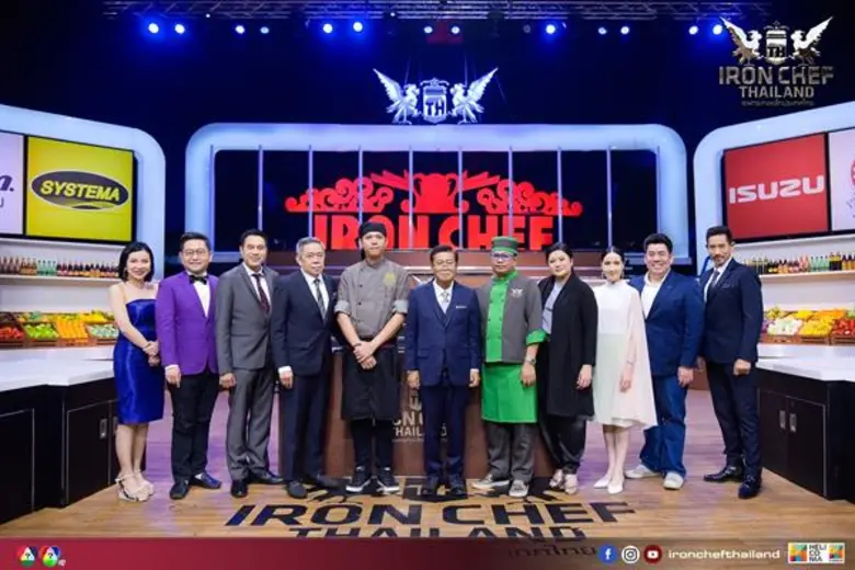 ทีวีไกด์: รายการ "เชฟกระทะเหล็ก ประเทศไทย"  ดวลเดือดศึกสายเลือดซามูไร “เชฟตรี” เก่งเล็กปะทะเก่งใหญ่ “เชฟบุญธรรม”