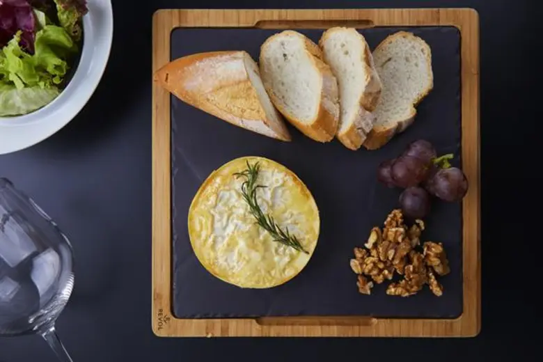 ห้องอาหารบลูสกาย บาร์แอนด์โมเดิร์นเฟรนช์บ...