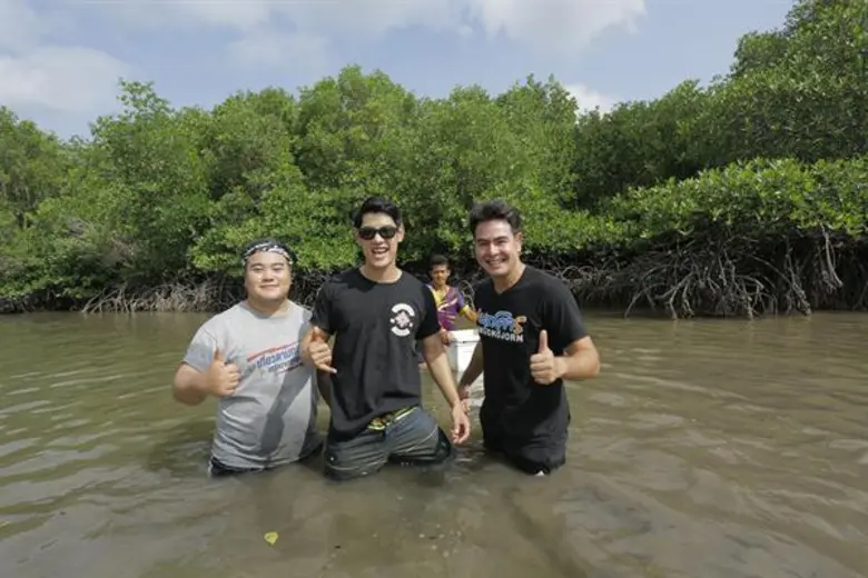 ทีวีไกด์: รายการ "สมุดโคจร On The Way" ผจญภัยกระบี่ ดินแดนเกาะสวรรค์ไขความลับหัวใจของธรรมชาติ