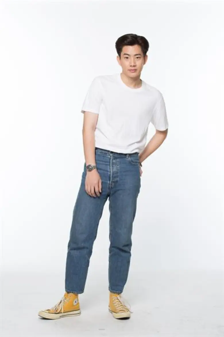 ข่าวซุบซิบ: โอบ - โอบนิธิ วิวรรธนวรางค์ และ ออฟ - จุมพล อดุลกิตติพร งาน “Finn Planet”