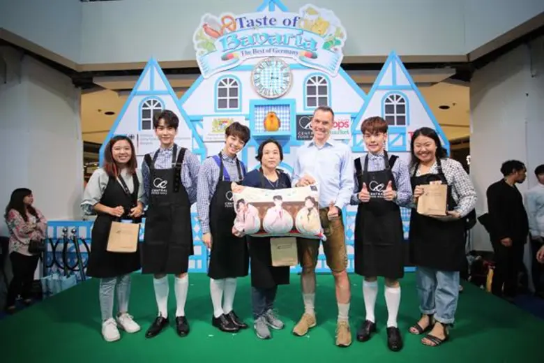 มีผลงานออกมาให้สาวๆ ทั้งในและต่างประเทศกร...