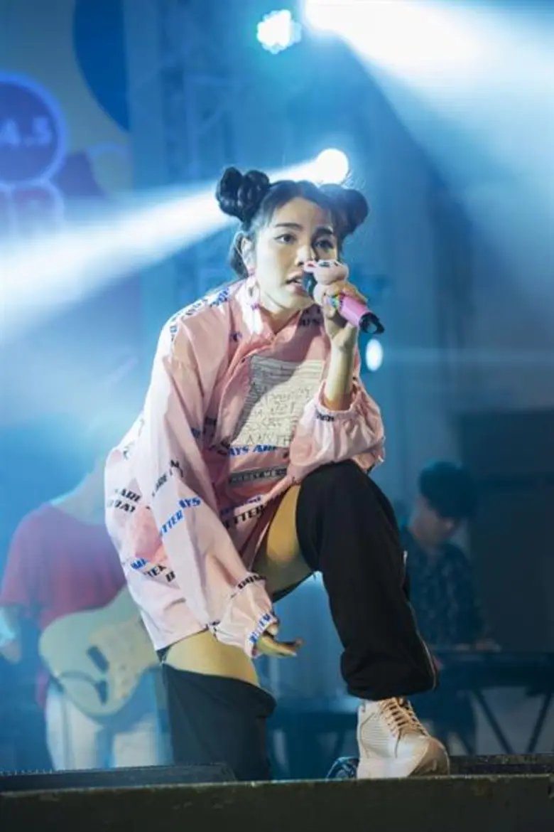 “อีเอฟเอ็ม ออน ทัวร์” ส่ง 9 ศิลปินปลดปล่อยพลังเฟรชชี่ สนุกอย่างสร้างสรรค์