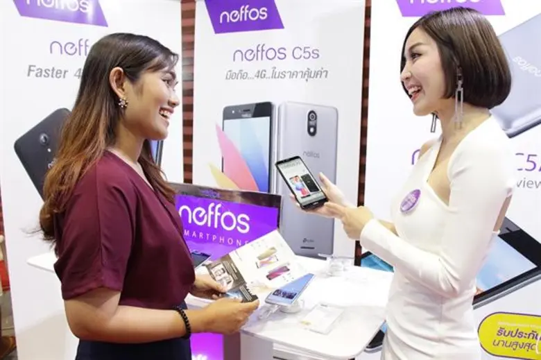 สมาร์ทโฟน Neffos โดนใจนักช้อปร่วมทดสอบ ทดลองใช้ในงาน Thailand Mobile Expo 2018 ระหว่างวันที่ 27-30 ก.ย.61
