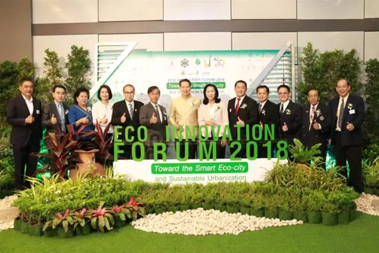 นายสุพันธุ์ มงคลสุธี ประธานสภาอุตสาหกรรมแ...