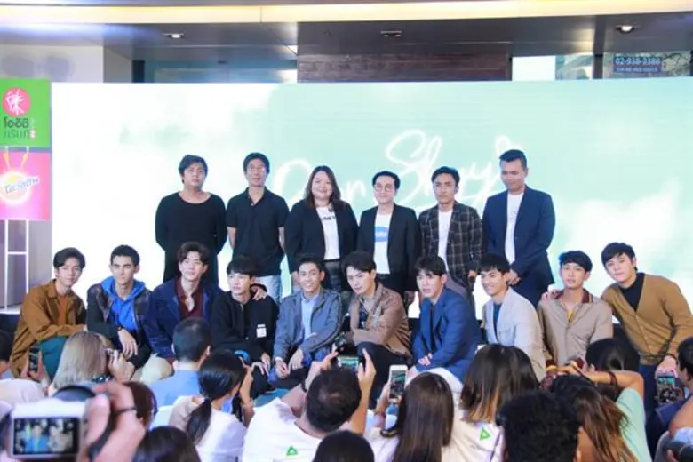 ปรากฏการณ์ฮอตตึกแตก "จีเอ็มเอ็มทีวี" จับม...