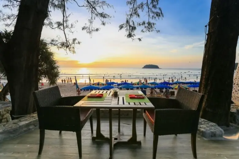 รองประธานฯในเครือกะตะกรุ๊ปรับรางวัลโรงแรมต้นแบบ เรื่อง “สิทธิมนุษยชนสำหรับธุรกิจ”