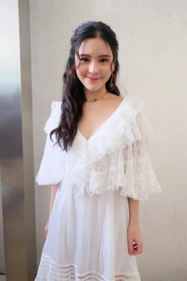 ภาพยนตร์เรื่อง “เดอะเลค” ได้ฤกษ์บวงสรวงเปิดกล้อง เปิดตัวทีมนักแสดงนำ “ตุ้ย ออม ลำไย อาตี้ วันใหม่ ปู” พร้อมเผยถึงการร่วมทุนครั้งใหญ่จากบริษัทหนังระดับโลก