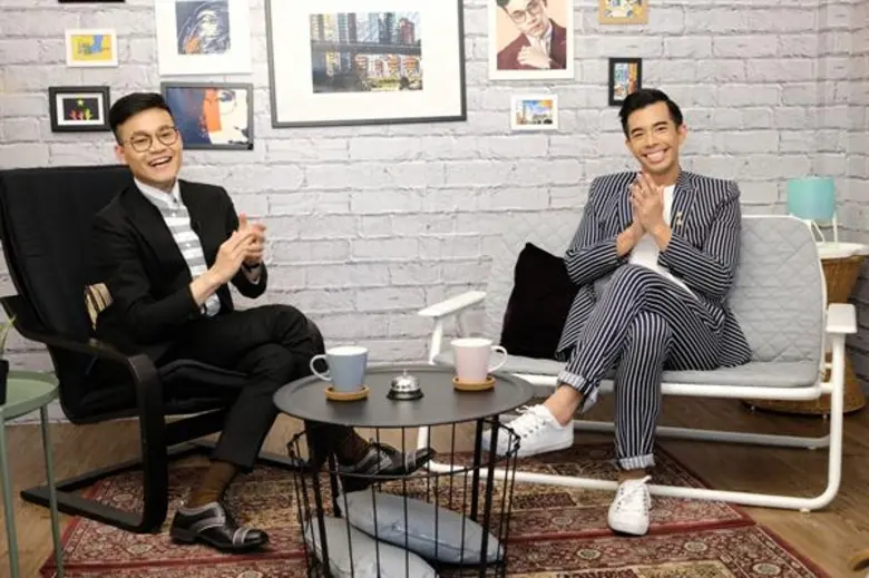 ทีวีไกด์: รายการ “Loukgolf’s English Room” แขกรับเชิญ “ปันปัน นาคประเสริฐ”