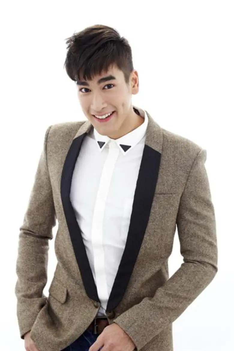 ออร่ากระจายผิดหูผิดตา สำหรับพระเอกซุป'ตาร...