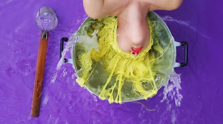 Nova Contemporary ภูมิใจเสนอ 'Kawita Vata...