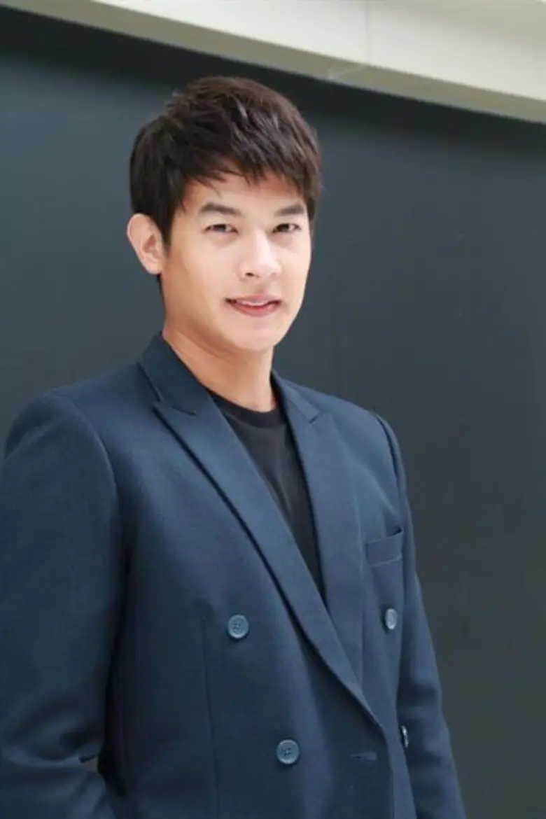 “เพื่อน- คณิน” เป็นปลื้ม เล่น “ ริมฝั่งน้ำ” ได้ร่วมงานนักแสดงอาวุโสระดับตำนาน สุดอบอุ่น