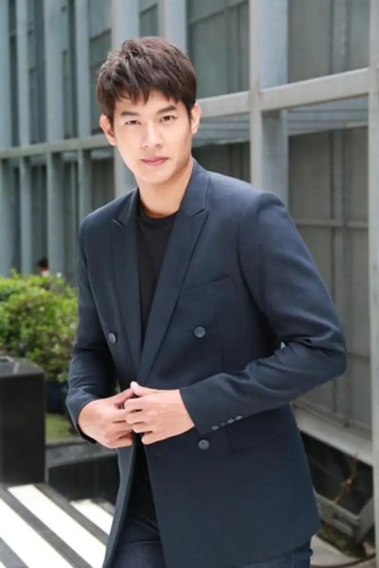 “เพื่อน- คณิน” เป็นปลื้ม เล่น “ ริมฝั่งน้ำ” ได้ร่วมงานนักแสดงอาวุโสระดับตำนาน สุดอบอุ่น