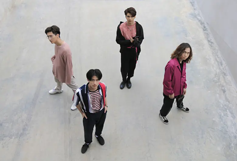 “De Flamingo” เตรียมเขย่าวงการอินดี้อีกครั้ง ส่งเพลงใหม่จังหวะมันส์ “PINK” พา Indy-Rock ก้าวไปอีกขั้น