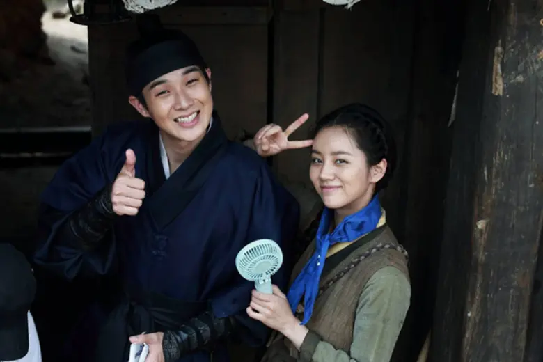 กระแสเปิดตัวแรงสำหรับภาพยนตร์แอ็คชั่นแฟนต...