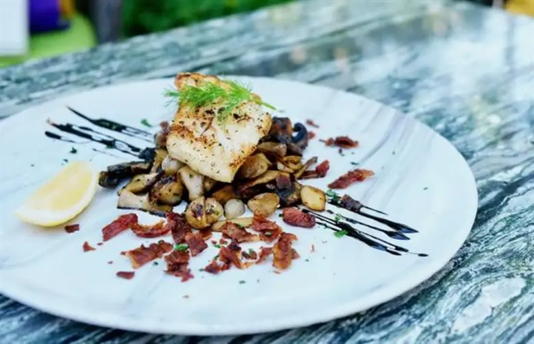 ลิ้มลองรสชาติแห่งฤดูกาล หลายหลากอาหารจานเห็ดนานาชนิดจากโคสต์บีชคลับและบิสโทร ณ โรงแรมเซ็นทาราแกรนด์หัวหิน