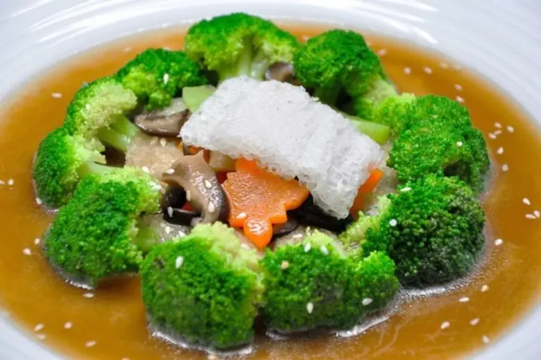 อิ่มท้อง อิ่มใจ ได้บุญ ต้อนรับเทศกาลถือศีลกินเจ ที่โรงแรมเอเชีย กรุงเทพ	