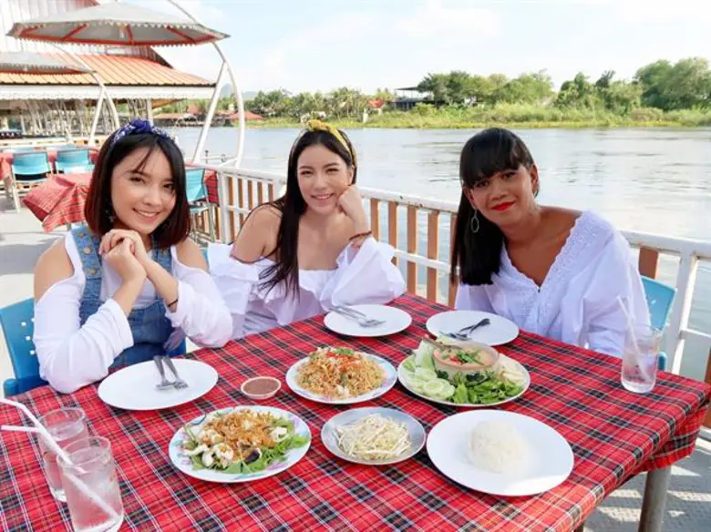 "#TEAMGIRL" รายการสุดฮอตของสาวๆ เสาร์นี้ ...